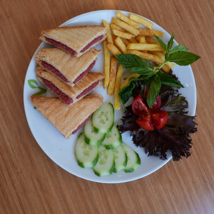 Sucuklu Tost